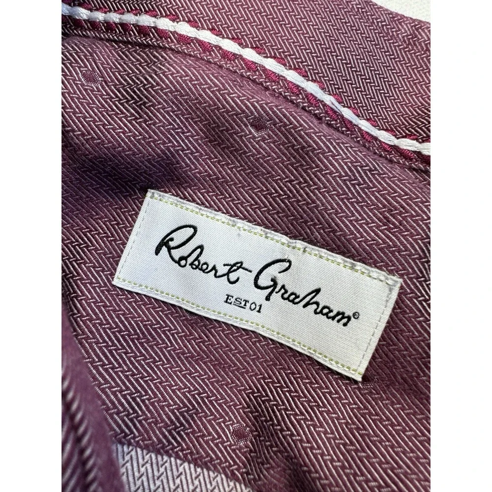 Robert Graham this shirt